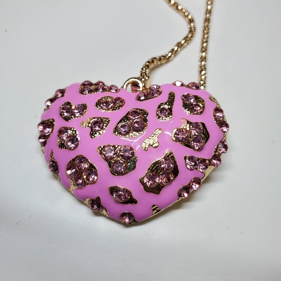 Heart necklace 💓 Betsey Johnson - Picture 5 of 5